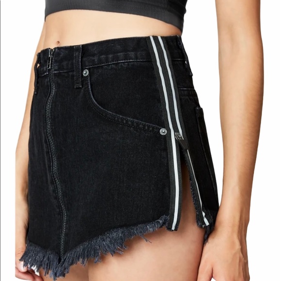 Carmar Black Beatrice Zip Front Skirt - Picture 2 of 6